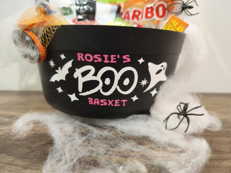 Personalised Trick or Treat Basket, BOO Basket, Halloween Hamper, Trick or Treat, Halloween Party Décor, Halloween Costume, Bucket Cauldron